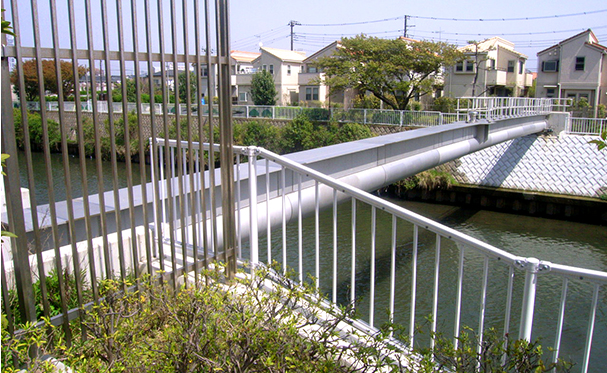 辻堂西海岸引地川水管橋