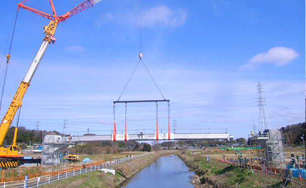 目久尻川水管橋